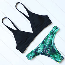 Load image into Gallery viewer, Bikinis Set